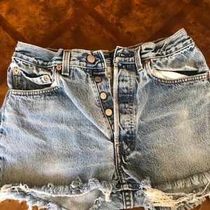 Vintage Levi’s cutoffs size 31